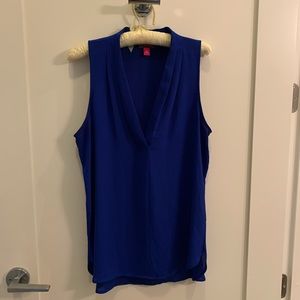 Vince Camuto V-neck Sleeveless Top